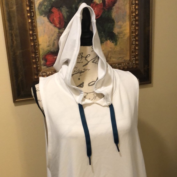 Hurley loose diagonal cut sleeveless w turqoiuse wide lace pull ties hoodie - Picture 2 of 15